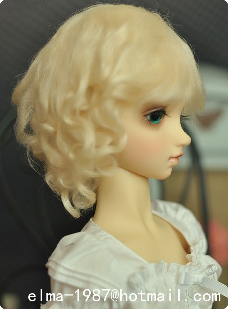 wig-pale blonde curls-02.jpg